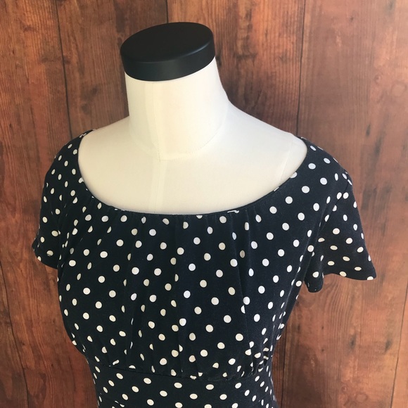 Ann Taylor Polka Dot Top - Picture 2 of 8